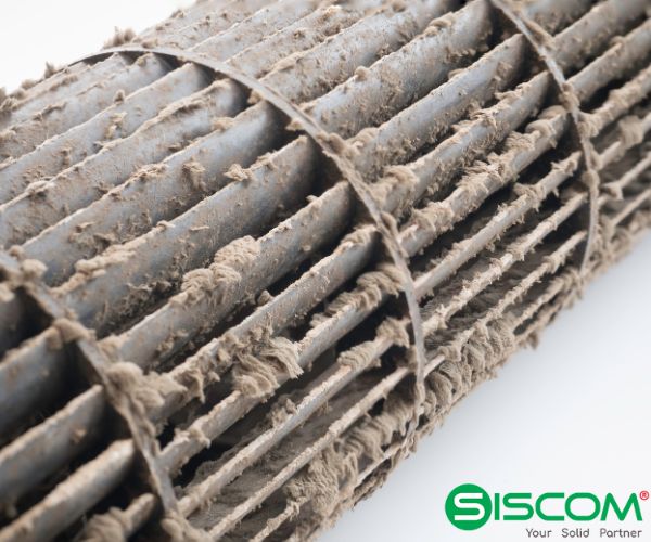 Dịch vụ bảo dưỡng điều hòa âm trần chuyên nghiệp 8 Cánh quạt dàn lạnh âm trần không được vệ sinh định kỳ
